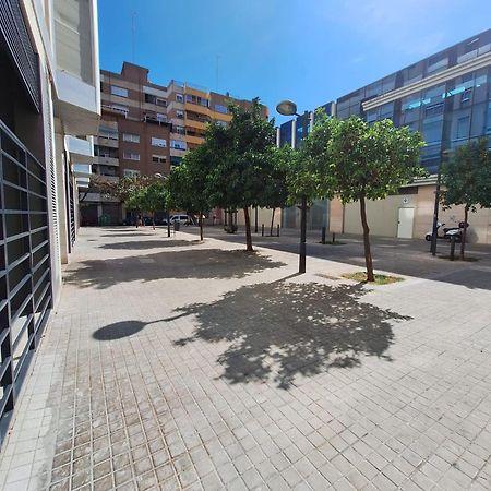 Imperial Apartamentos Puerto Valencia Exterior foto